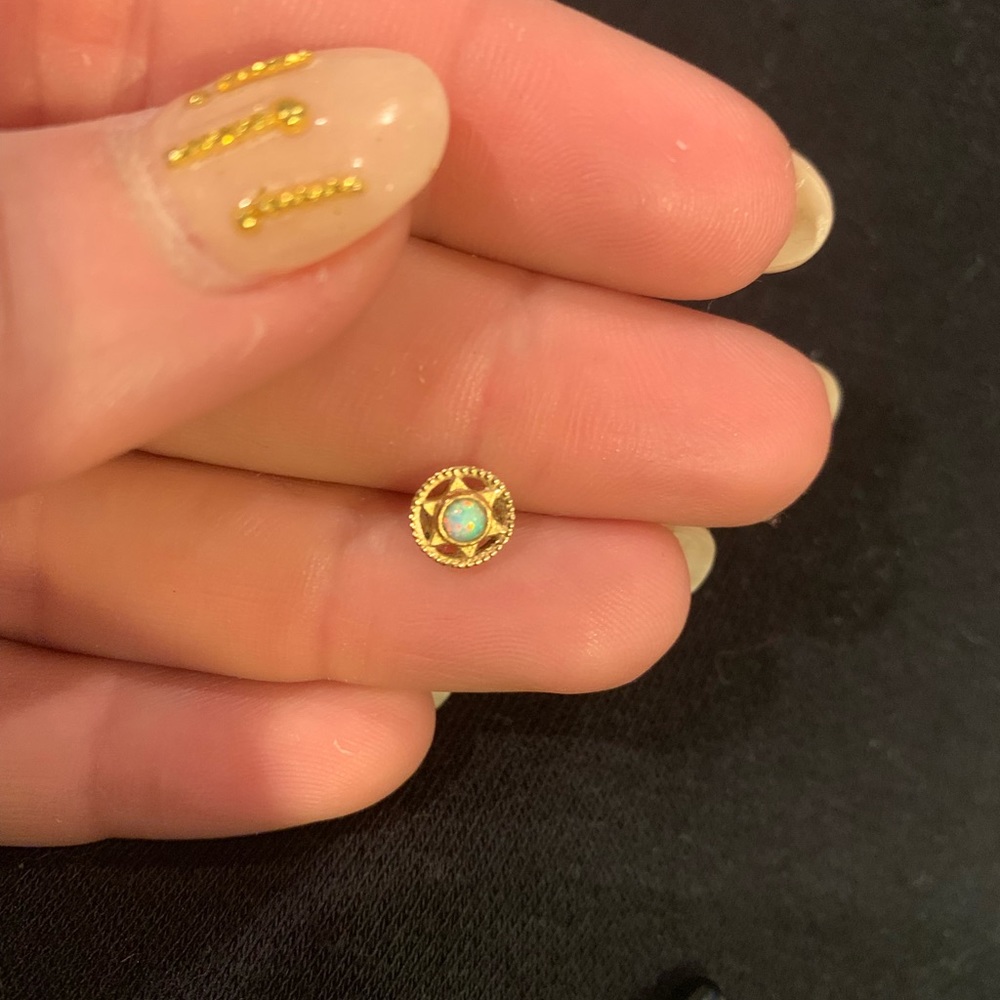 Anatometal “Vice” rose gold & opal threaded end